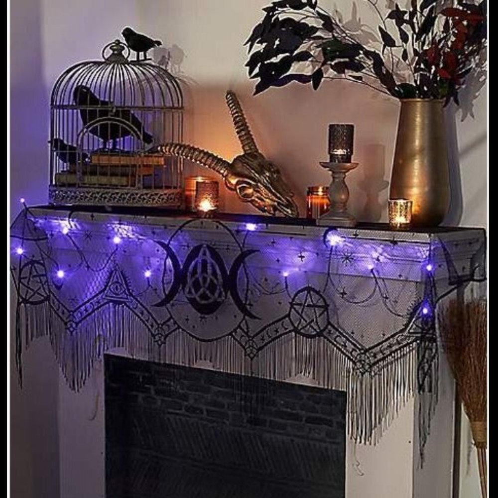 Light-Up Pentagram Mantel Scarf